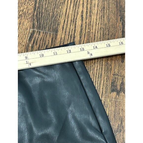 Banana Republic Women's Black Devon Legging-Fit Vegan Leather Ankle Pants Size 2 - Picture 4 of 5